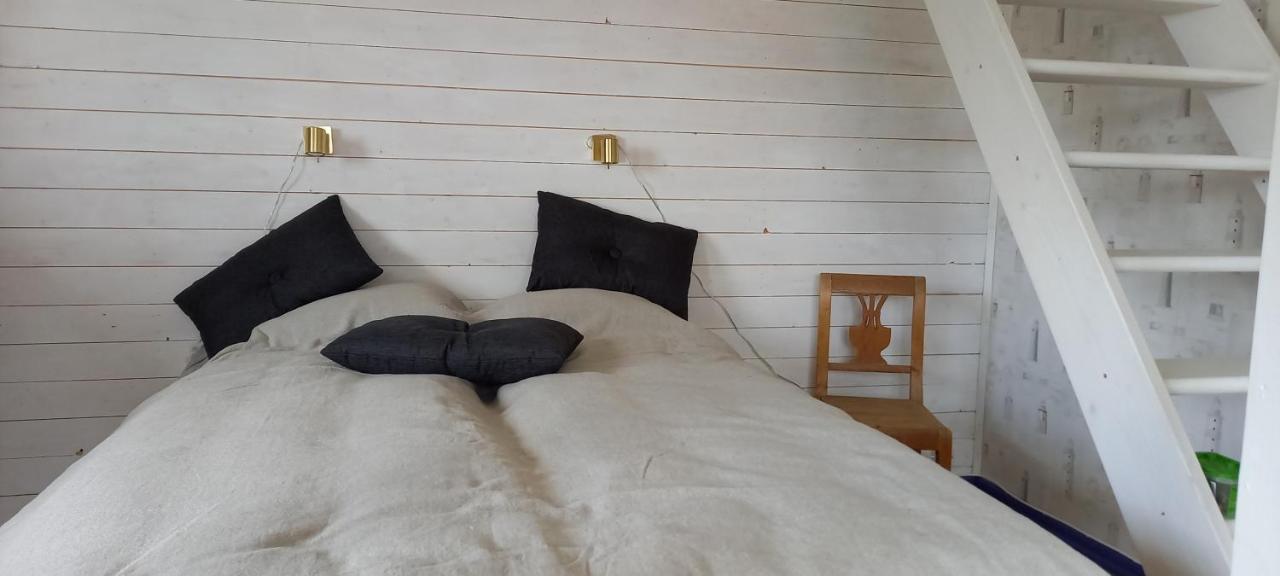 Sankt Anna Bed And Boat, Bed & Breakfast ภายนอก รูปภาพ